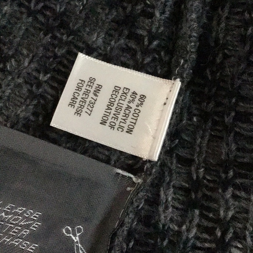 Cardigan - Picture 5 of 8